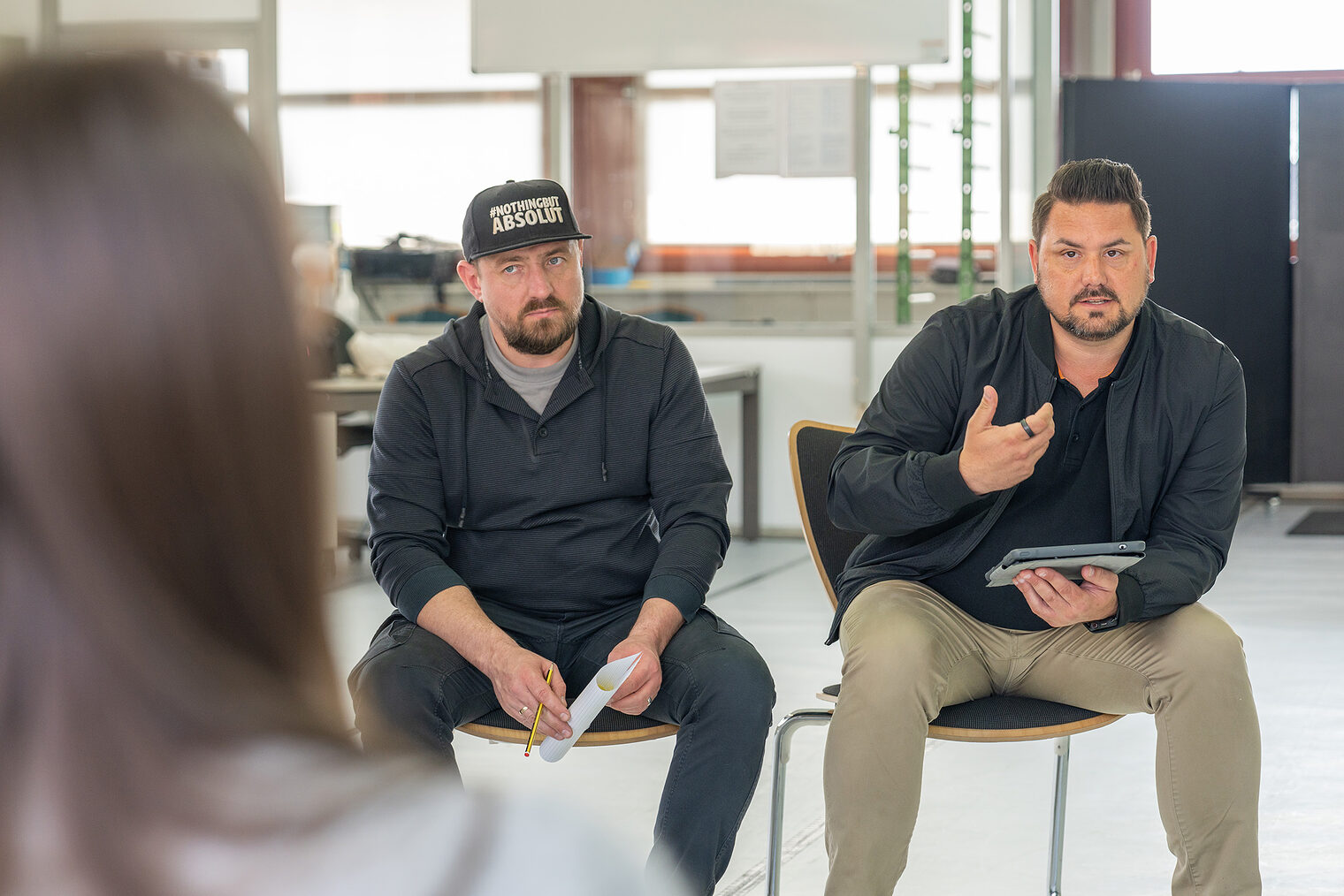 Unterricht im Meisterkurs, Teilnehmende diskutieren