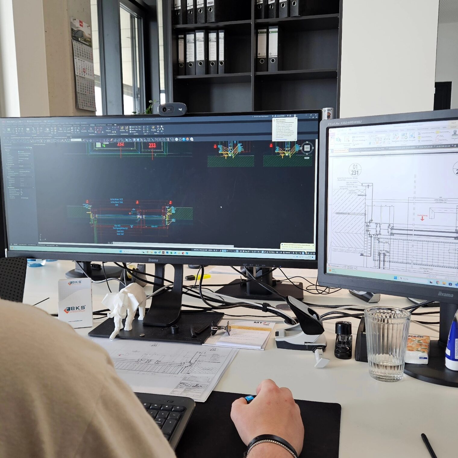 Nahaufnahme Computerbildschirm mit Planungsprogramm