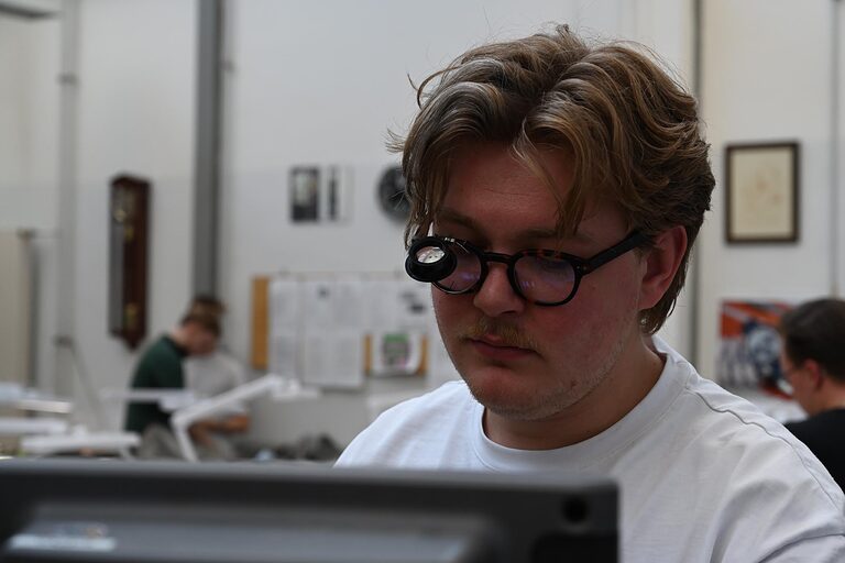 Uhrmachermeister Nahaufnahme
