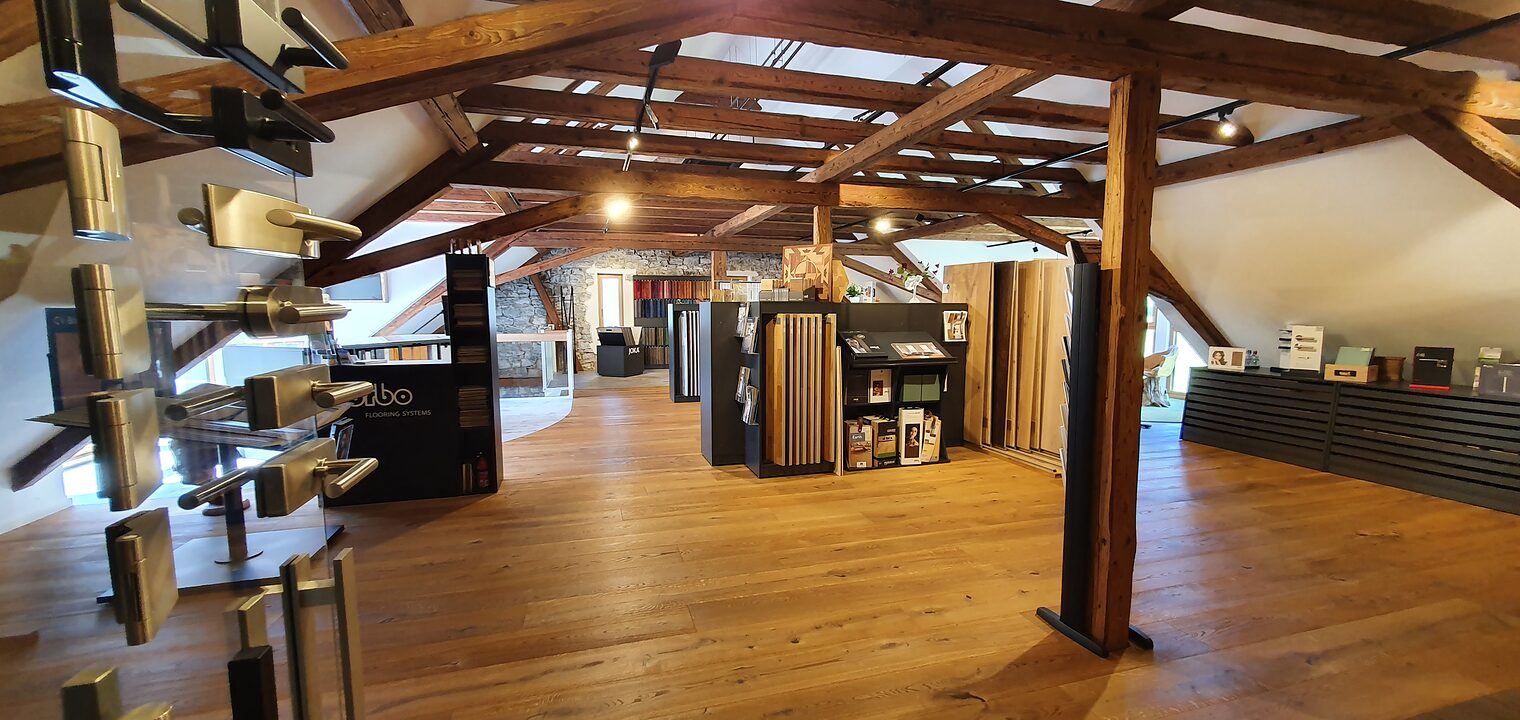 Logo Renos GmbH Böden, Treppen, Türen
